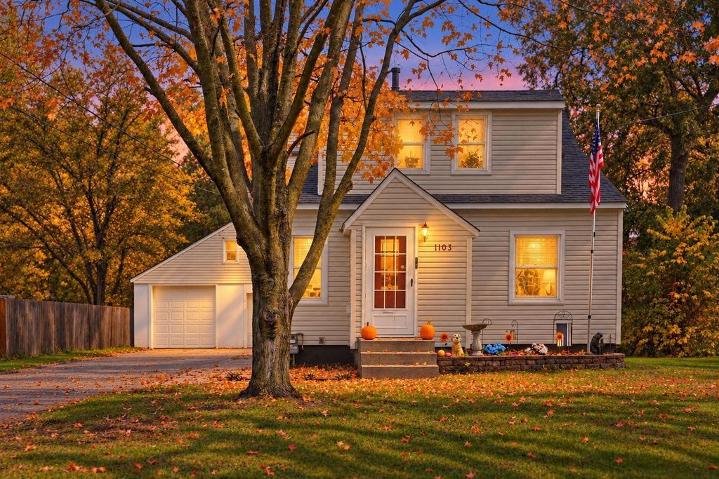 1103 6th Street NW, Faribault, MN 55021 — exterior
