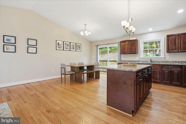 1617 TOMAHAWK, Winchester, VA 22602