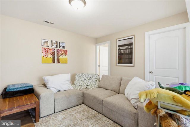 1617 TOMAHAWK, Winchester, VA 22602