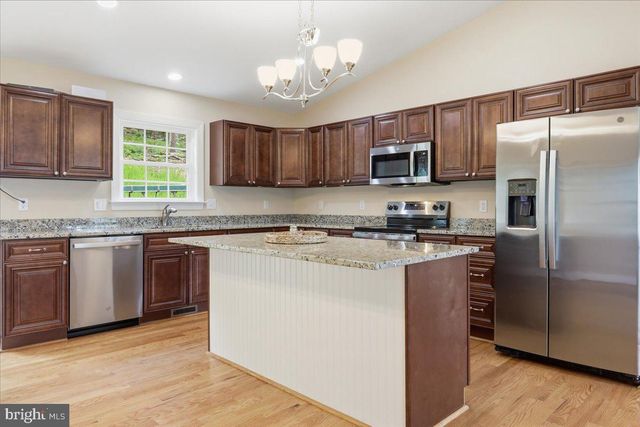 1617 TOMAHAWK, Winchester, VA 22602