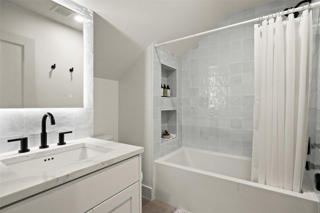 831 Polo Club DR, Austin, TX 78737