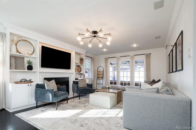 457 Elm Street, Denver, CO 80220