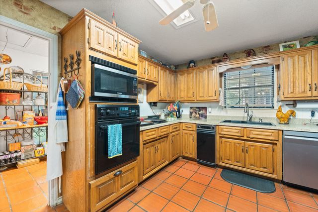 415 Fm 1708, Weatherford, TX 76087