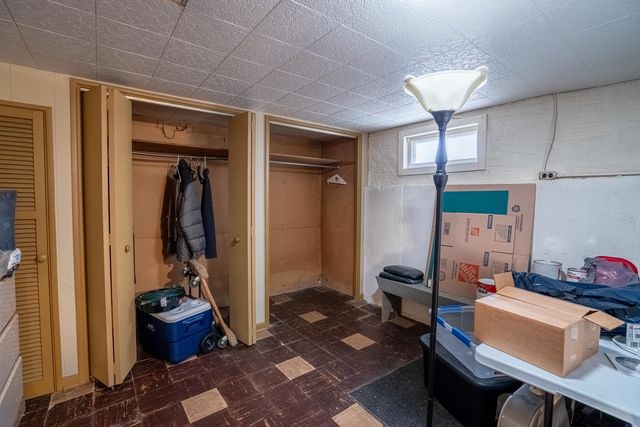 2843 Hawthorne Street, Franklin Park, IL 60131