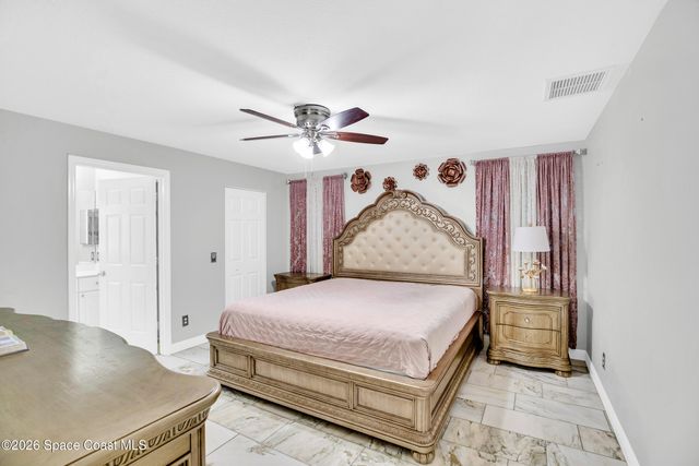 2120 87th Court, Vero Beach, FL 32966