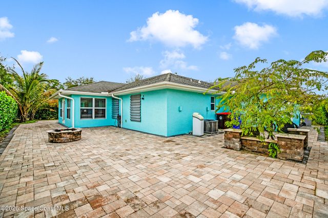 2120 87th Court, Vero Beach, FL 32966