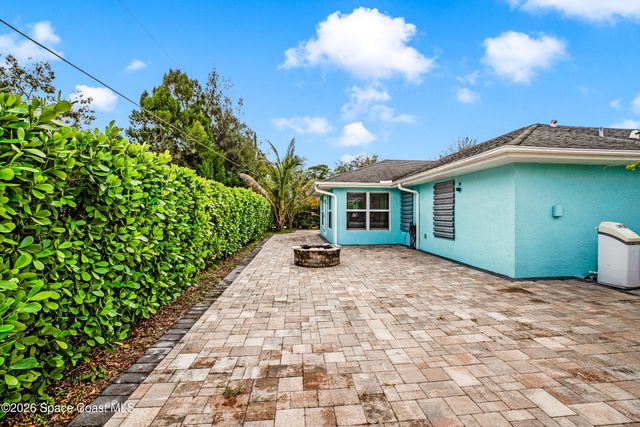 2120 87th Court, Vero Beach, FL 32966