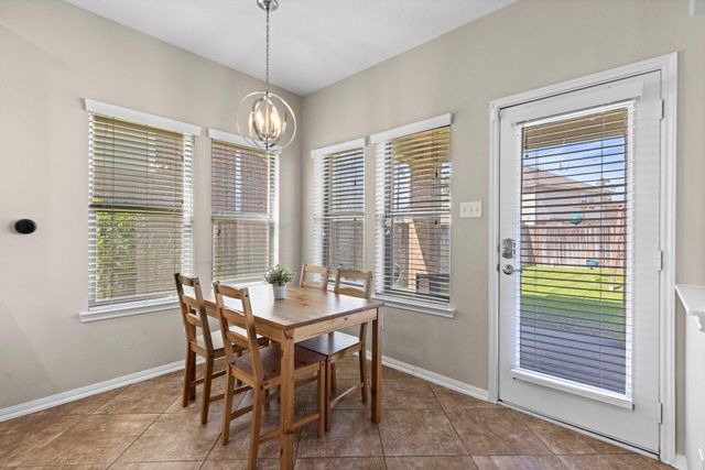 63 W Lasting Spring Circle, The Woodlands, TX 77389