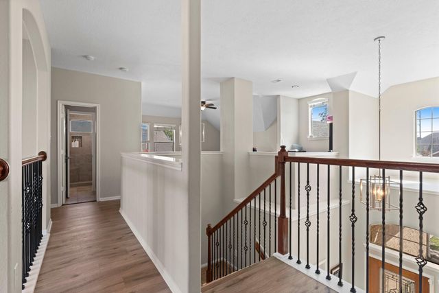63 W Lasting Spring Circle, The Woodlands, TX 77389