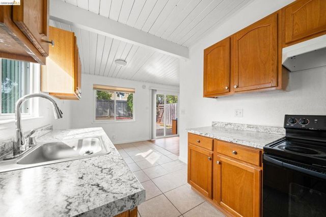 4501 Taft Ave, Richmond, CA 94804