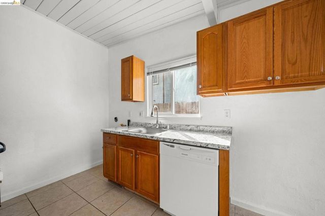 4501 Taft Ave, Richmond, CA 94804