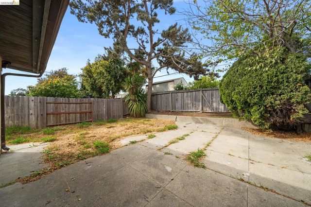 4501 Taft Ave, Richmond, CA 94804