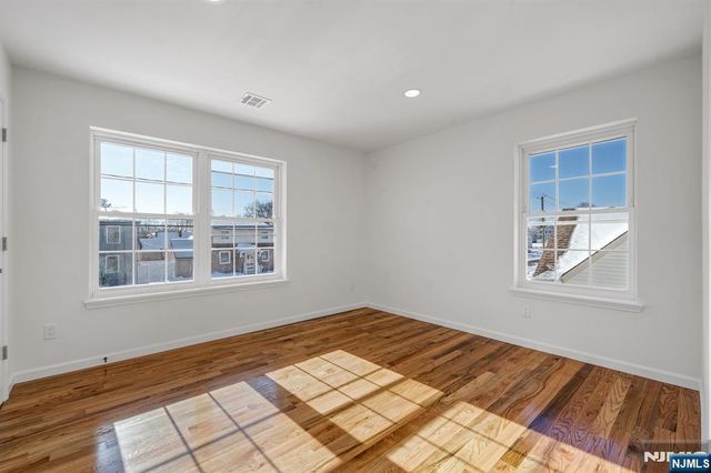 131 Palsa Avenue, Elmwood Park, NJ 07407