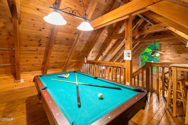 1823 Laurel Valley Way, Sevierville, TN 37862