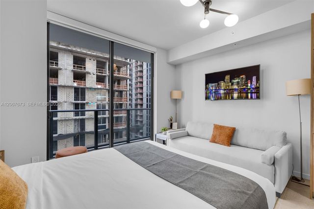 11 NE 6th Street 2808, Miami, FL 33132