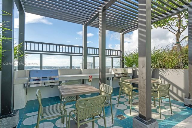 11 NE 6th Street 2808, Miami, FL 33132