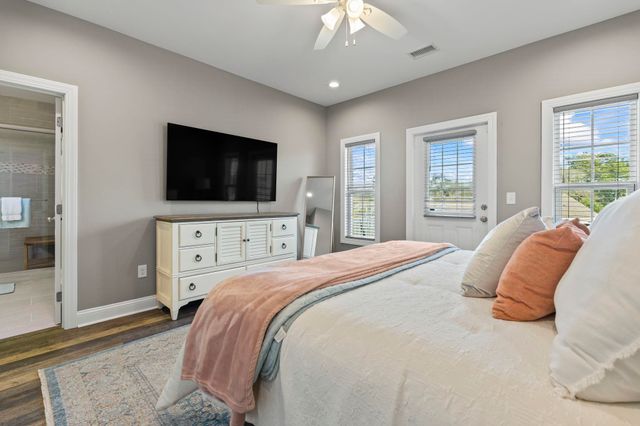 932 Leah Jayne Ln., North Myrtle Beach, SC 29582