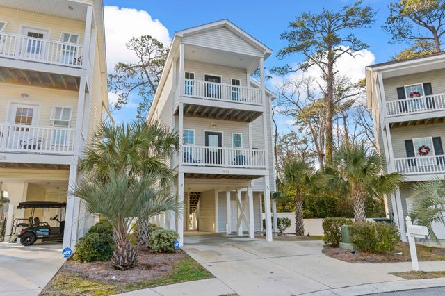 932 Leah Jayne Ln., North Myrtle Beach, SC 29582