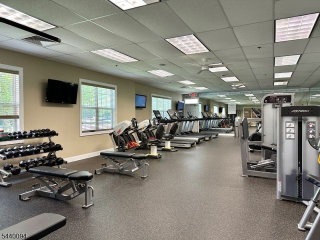 2201 Ambassador Ct 2201, Franklin Twp., NJ 08873