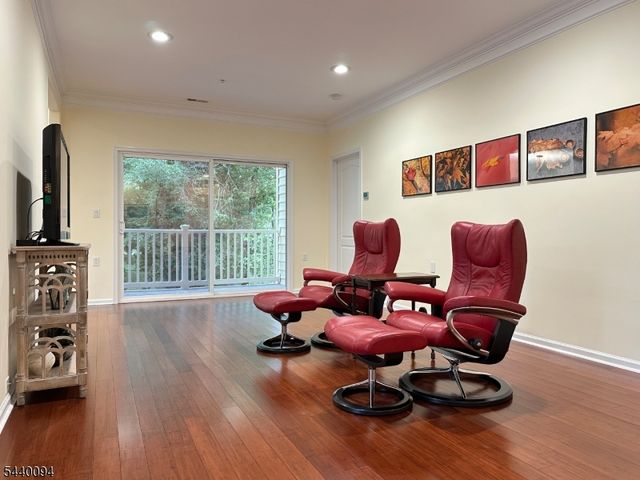 2201 Ambassador Ct 2201, Franklin Twp., NJ 08873