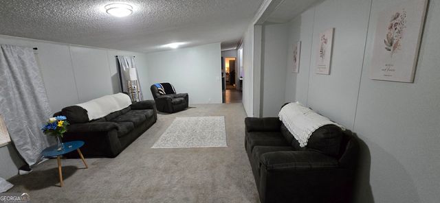 352 JEFFREY Way, Forsyth, GA 31029