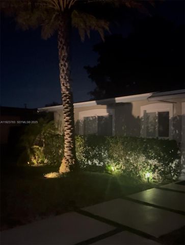 8420 NW 24th Ct 1, Pembroke Pines, FL 33322