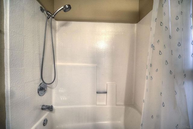 15383 Maturin Dr 221, San Diego, CA 92127