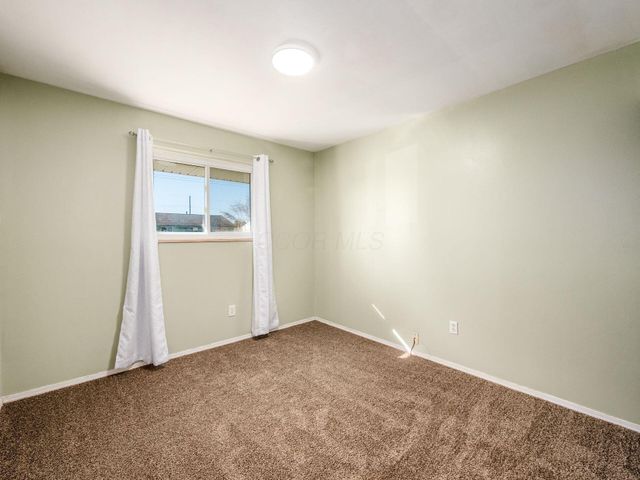 884 Bruckner Road, Columbus, OH 43207