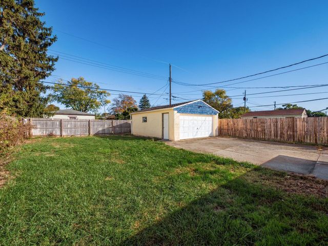 884 Bruckner Road, Columbus, OH 43207