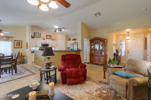 244 N SAN JUAN Trail, Casa Grande, AZ 85194