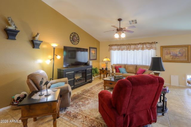 244 N SAN JUAN Trail, Casa Grande, AZ 85194