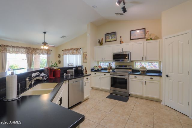 244 N SAN JUAN Trail, Casa Grande, AZ 85194