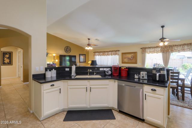 244 N SAN JUAN Trail, Casa Grande, AZ 85194