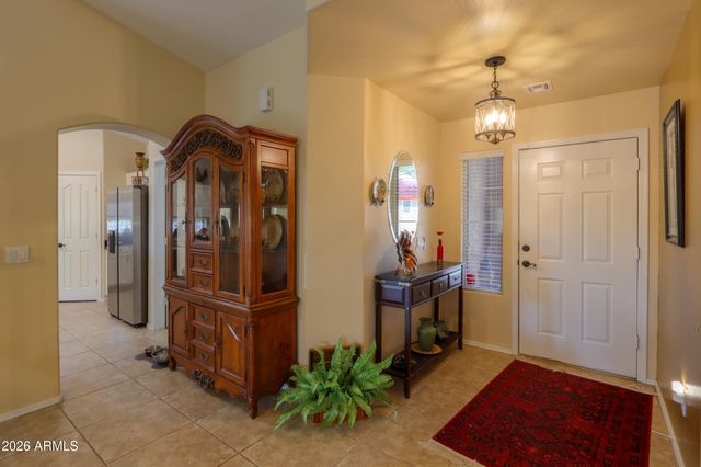 244 N SAN JUAN Trail, Casa Grande, AZ 85194