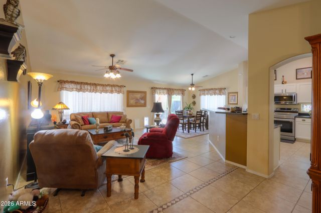 244 N SAN JUAN Trail, Casa Grande, AZ 85194