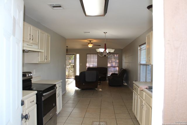 8756 Seven Seas, San Antonio, TX 78242