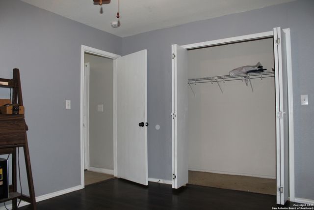8756 Seven Seas, San Antonio, TX 78242