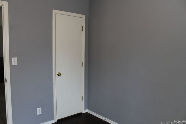 8756 Seven Seas, San Antonio, TX 78242