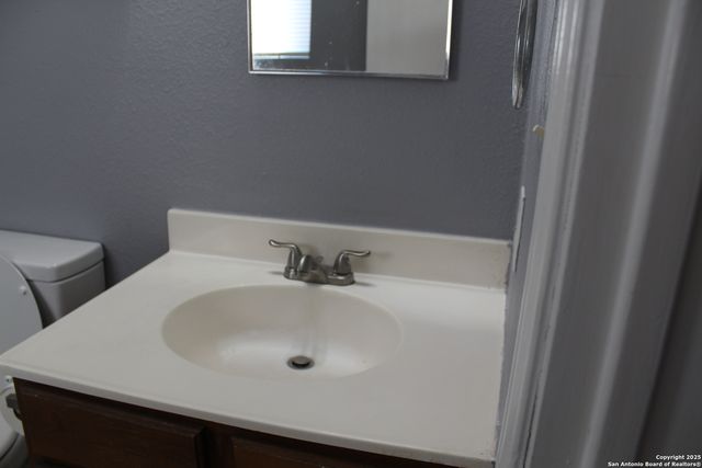 8756 Seven Seas, San Antonio, TX 78242