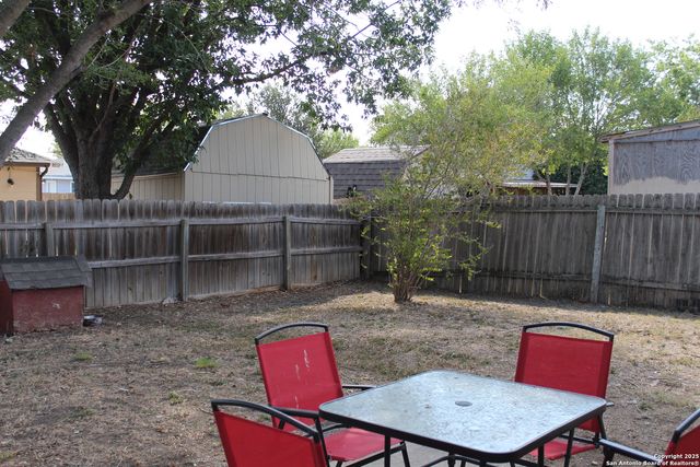 8756 Seven Seas, San Antonio, TX 78242