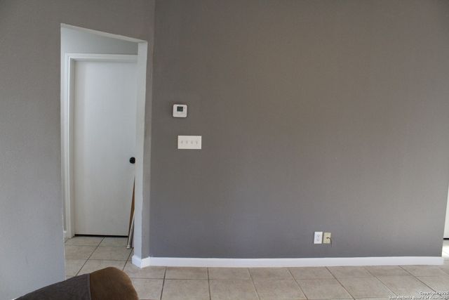 8756 Seven Seas, San Antonio, TX 78242