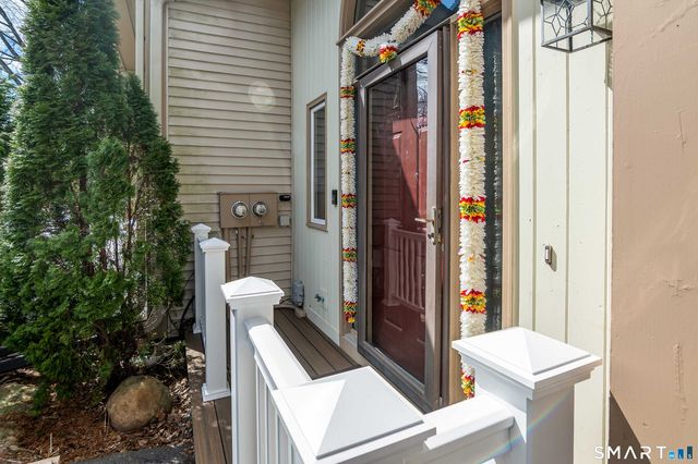 89 Uplands Way 89, Glastonbury, CT 06033