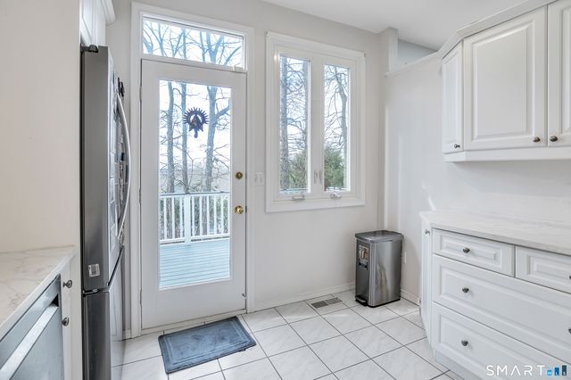 89 Uplands Way 89, Glastonbury, CT 06033