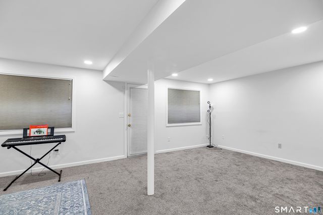 89 Uplands Way 89, Glastonbury, CT 06033