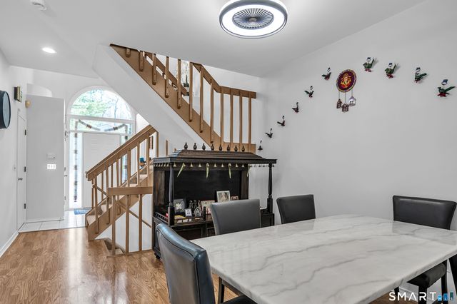 89 Uplands Way 89, Glastonbury, CT 06033