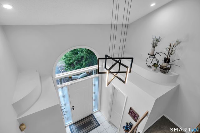 89 Uplands Way 89, Glastonbury, CT 06033