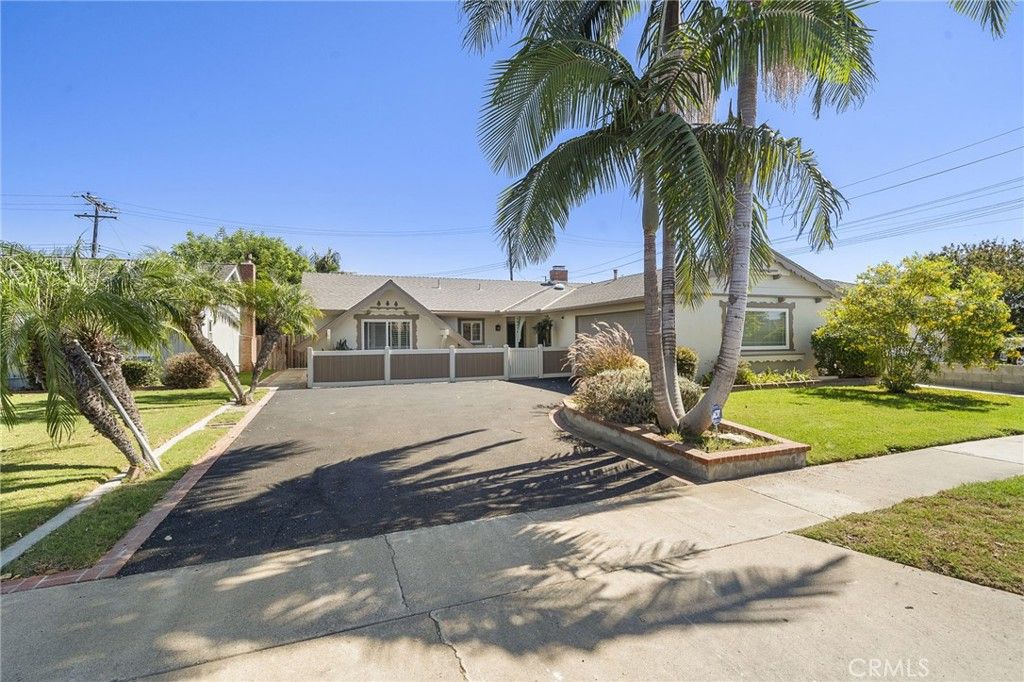 18474 Tamarind Street, Fountain Valley, CA 92708