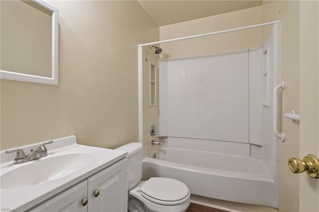 2344 Grandy AVE B, Norfolk, VA 23509