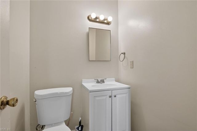 2344 Grandy AVE B, Norfolk, VA 23509