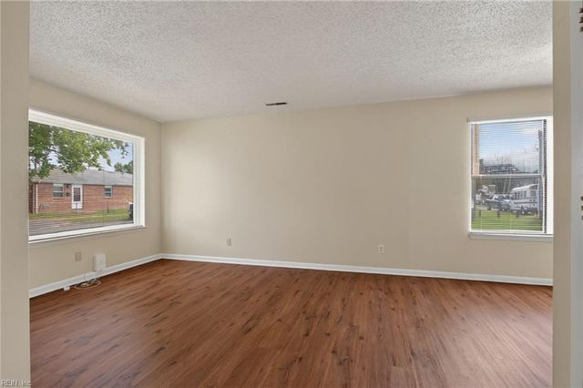 2344 Grandy AVE B, Norfolk, VA 23509
